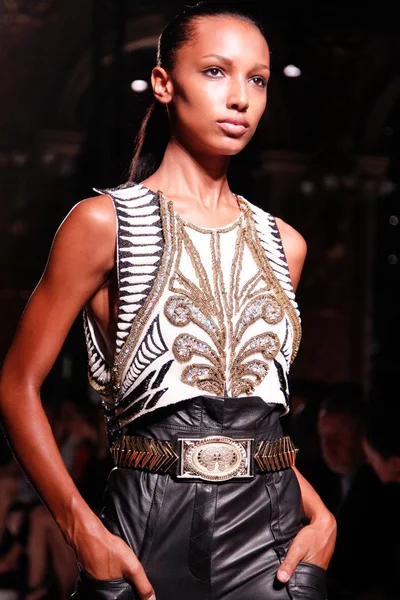 Look 52